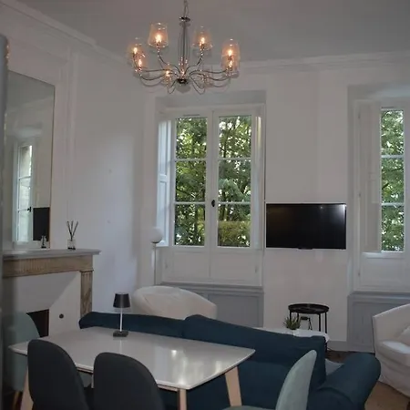 Logement Entier Bordeaux, France Apartment *